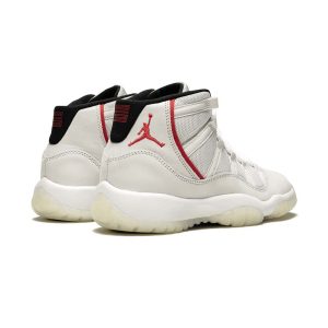 Air Jordan 11 Retro (GS) “Platinum Tint”